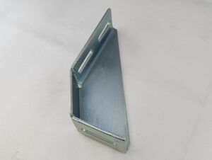 Steel foundation bracket
