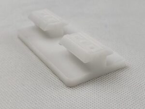 Slider element, lockable